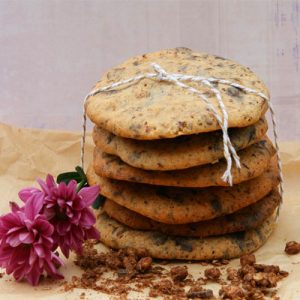 Ein Stappel Cookies aus Chocolate Chips