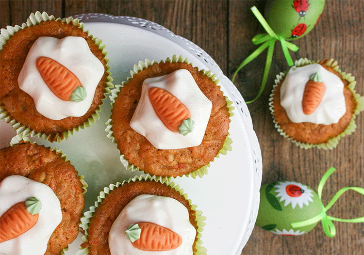 Saftige Karotten-Cupcakes mit Frischkäse-Topping