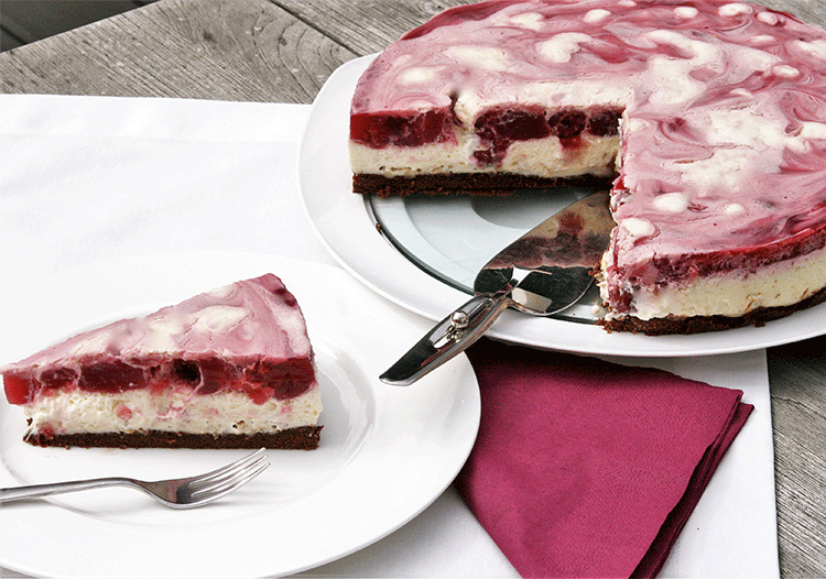 Kirsch-Schichttorte mit Nutellaboden (no bake) - Küchenmomente