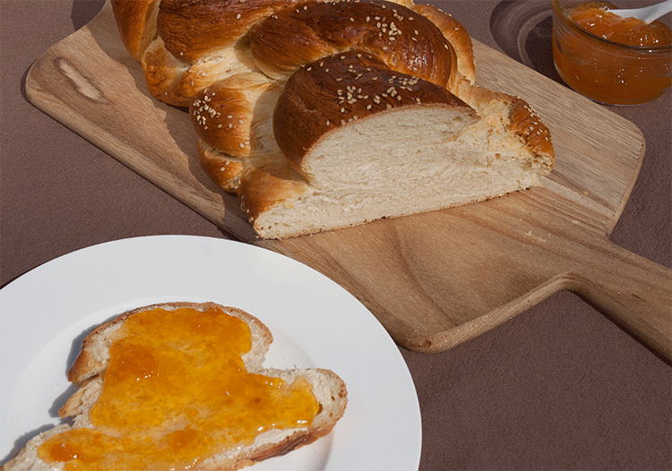 Challah Brot - Jüdischer Hefezopf