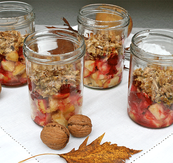 Warmes Knusperdessert aus dem Ofen