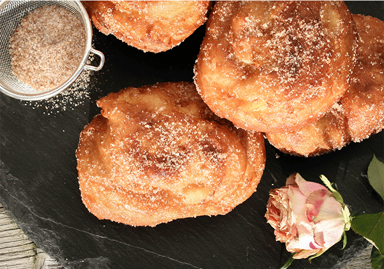 Apfelberliner in Butterschmalz ausgebacken