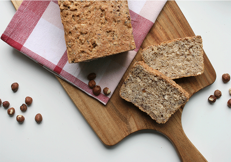 Haselnussbrot