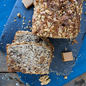 Saftiges Bananenbrot mit Walnuss und Karamell