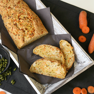 Brot mit Karotten und Pistazien - einfach lecker!