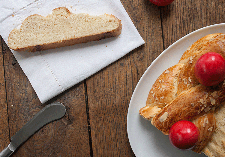 Osterbrot aus Griechenland - Tsoureki