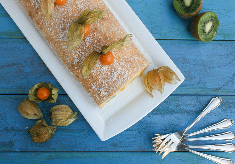 Exotische Frucht-Biskiutrolle