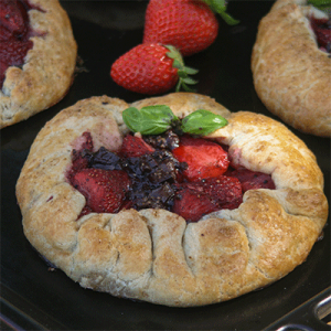 Galettes mit Erdbeeren und Schokolade