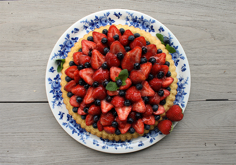 Schnell gemacht - Obstboden mit Erdbeeren