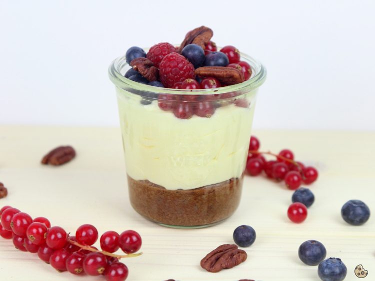 Double Chocolate Beeren Dessert