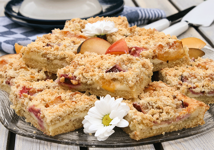 Pflaumen-Streuselkuchen vom Blech - Küchenmomente