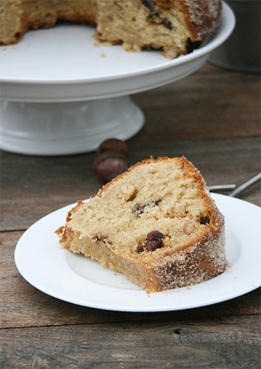 Anschnitt vom Gugelhupf mit Zimt-Zucker-Kruste