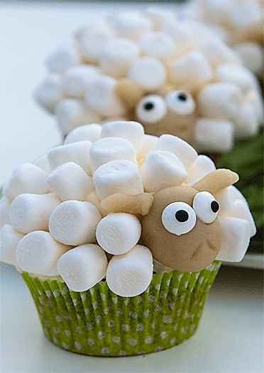 Beschwipste Osterlämmchen-Cupcakes - Küchenmomente