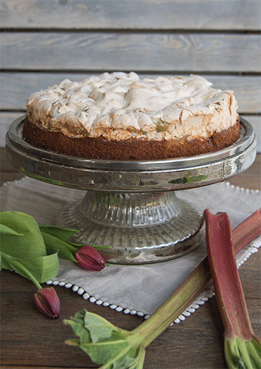 Rhabarberkuchen mit Baiser Familienrezept