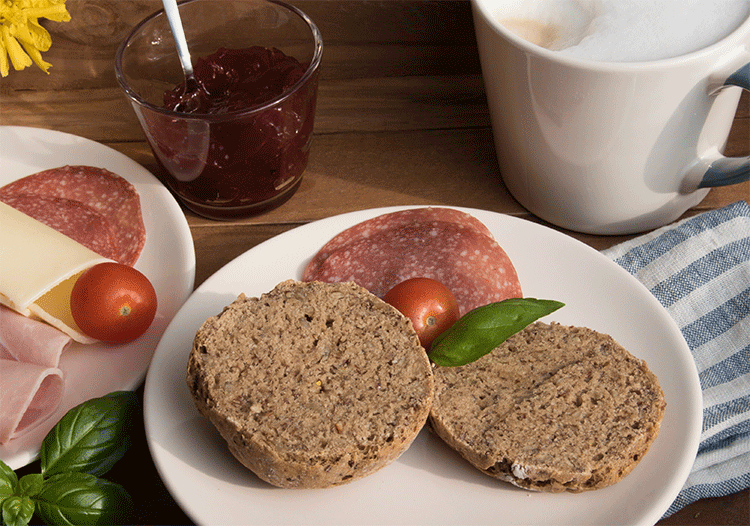 Rustikal Roggenbrötchen mit Dinkelmehlanteil