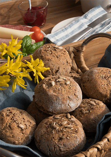 Rustikale Roggenbrötchen mit Dinkelanteil