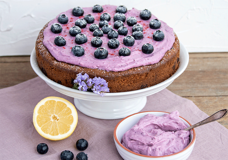 Heidelbeer Zitronen Kuchen mit Frischkäse-Topping ...