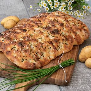 Kartoffelfladenbrot mit frischen Kräutern