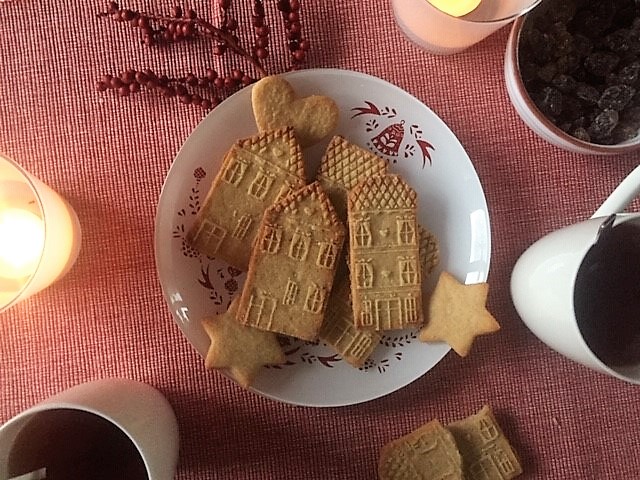 Spekulatius mit Marzipan und Gewürzen - Küchenmomente