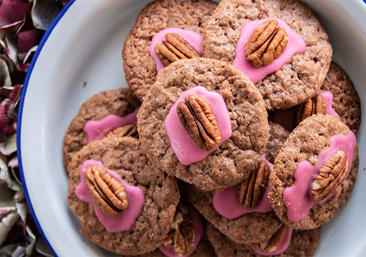 Pink Pekannuss Cookies