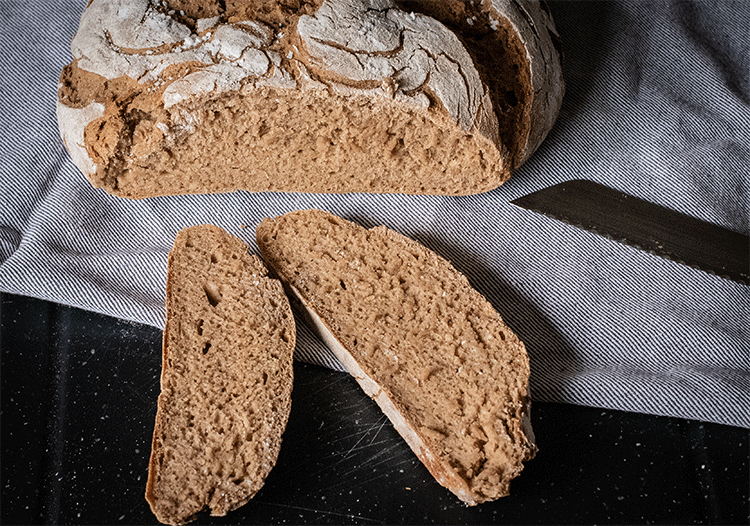 Anschnitt Weinheimer Bauernbrot