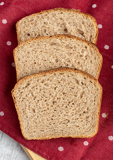 Weizenvollkorntoast im Anschnitt