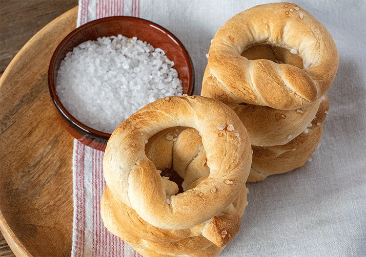 Fastenbrezel aus Hefeteig