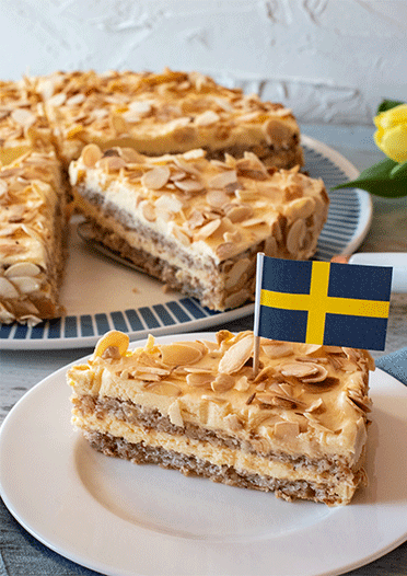 Anschnitt schwedische Mandeltorte