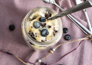 Herrencreme im Glas mit Eierlikör