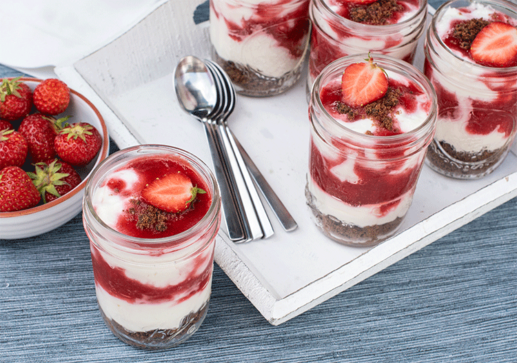 Erdbeer-Dessert im Glas - Küchenmomente