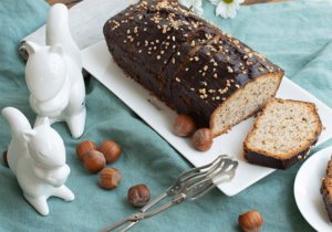 Nusskuchen mit Schokoladenguss