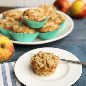 Muffin mit Apfel und Streusel