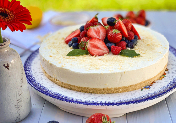 Philadelphia-Zitronen-Torte mit Beeren - Küchenmomente