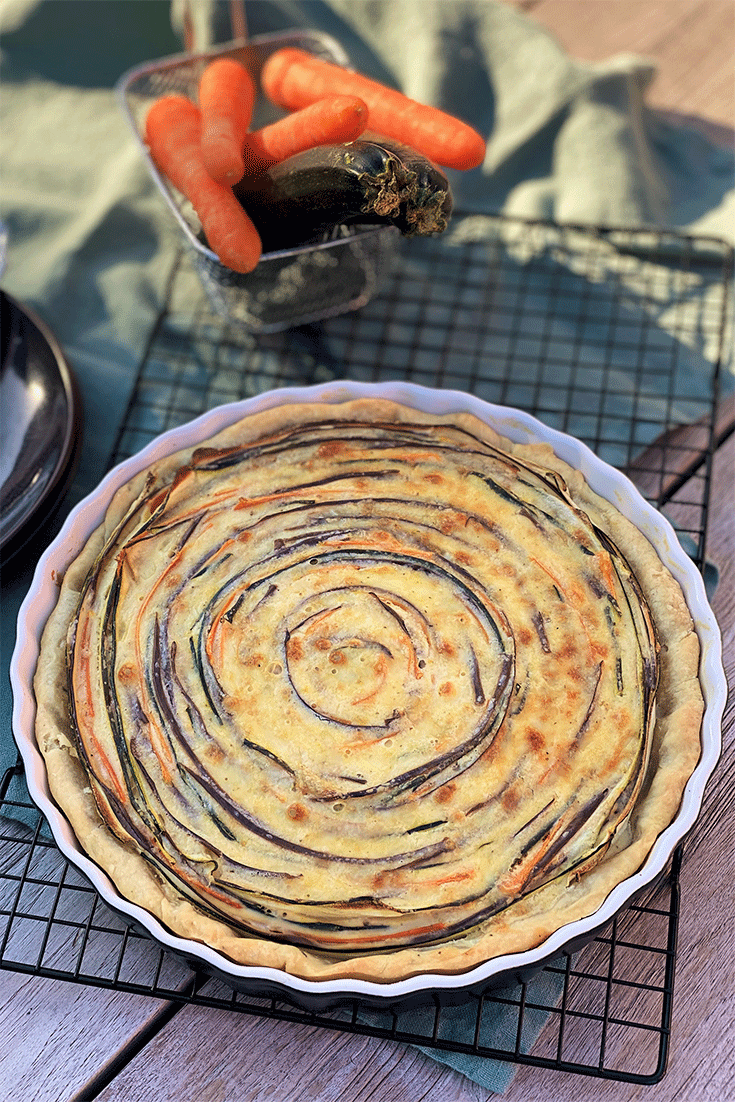 Gemüsetarte mit Spiralmuster