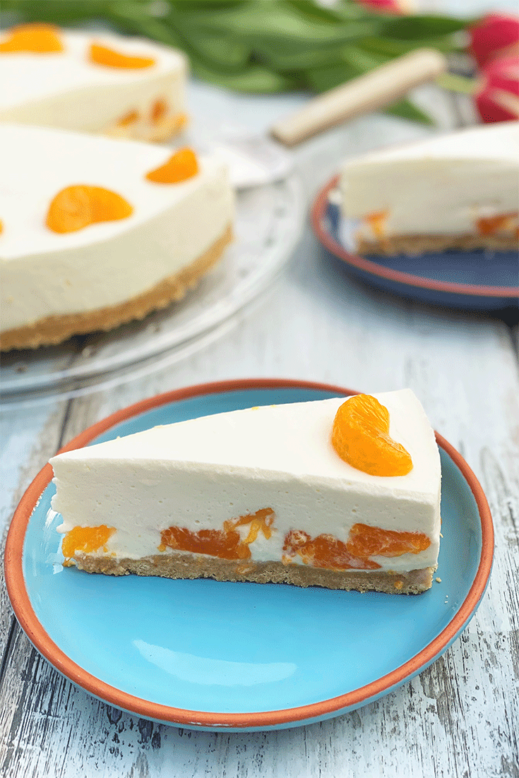 Anschnitt Frischkäsetorte Mandarinen