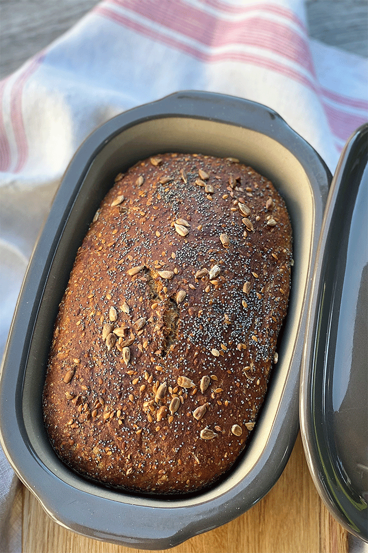 Kleines Körnerbrot aus dem Topf - Küchenmomente