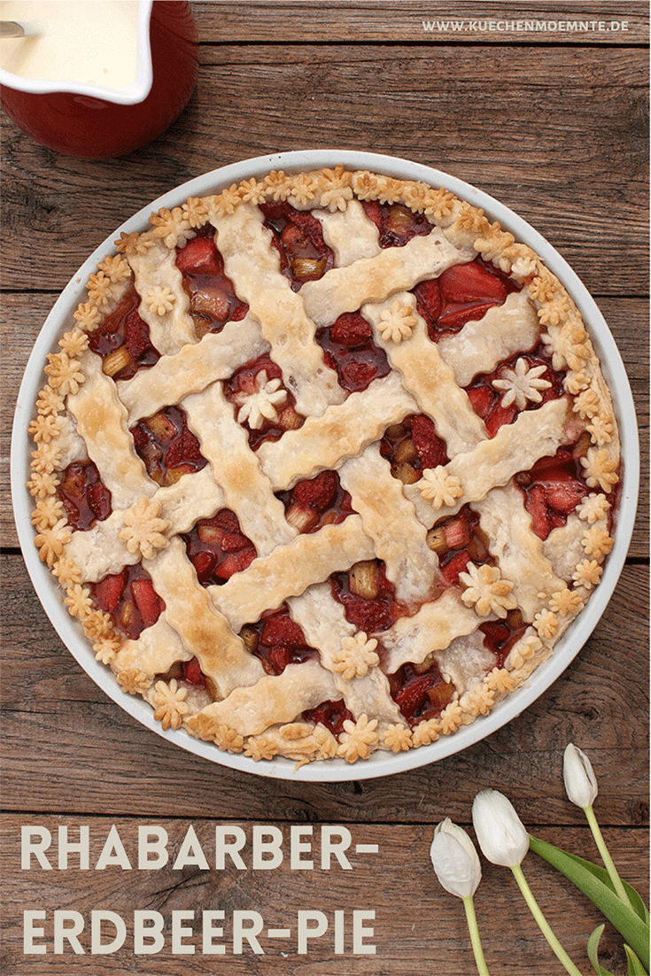 Pie mit Erdbeeren und Rhabarber Pinterestpost
