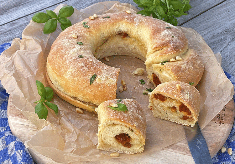 Tortano Anschnitt gefüllt