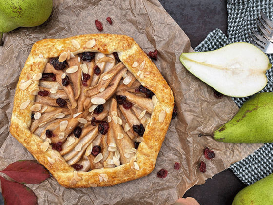 Birnen-Galette mit Cranberrys