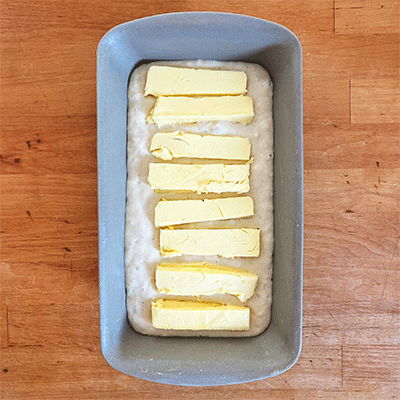Zubereitung Honig-Butter-Bier-Brot