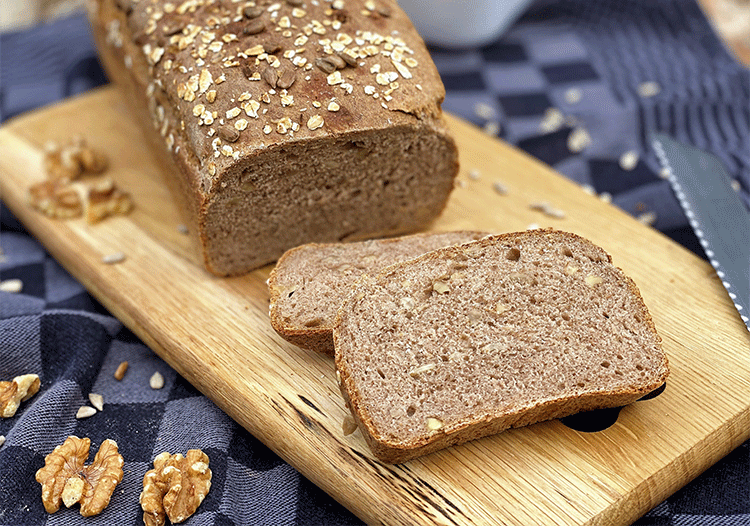 Anschnitt Vollkorn-Walnuss-Brot