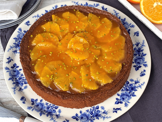 Saftiger Orangenkuchen mit Polenta