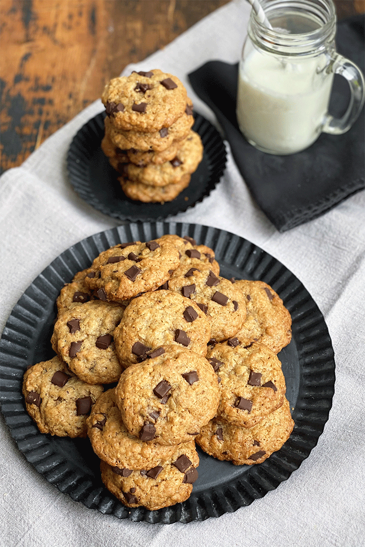 Chocolate-Chip-Cookies mit Haferflocken