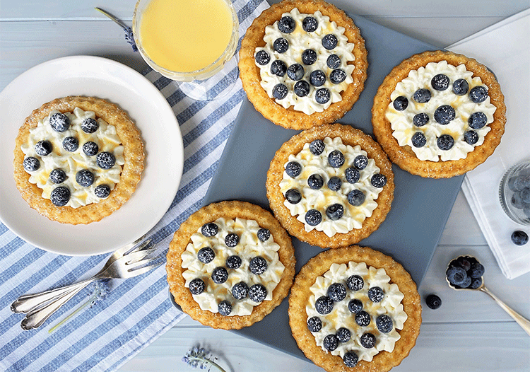 Eierlikör-Törtchen Blaubeeren