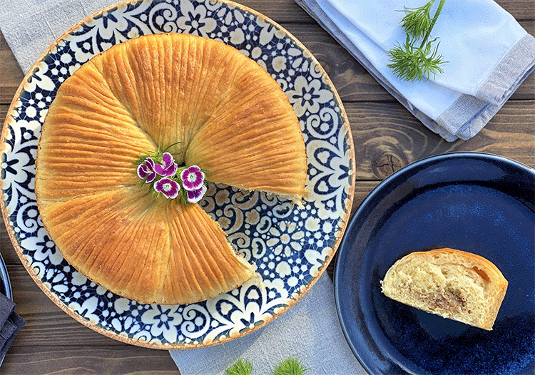 Wollknäuelbrot mit Anschnitt