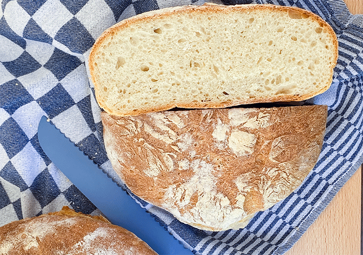 italienisches Weißbrot backen