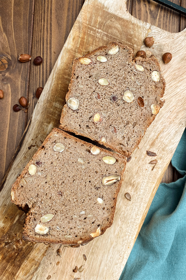 Anschnitt Nussknacker-Brot