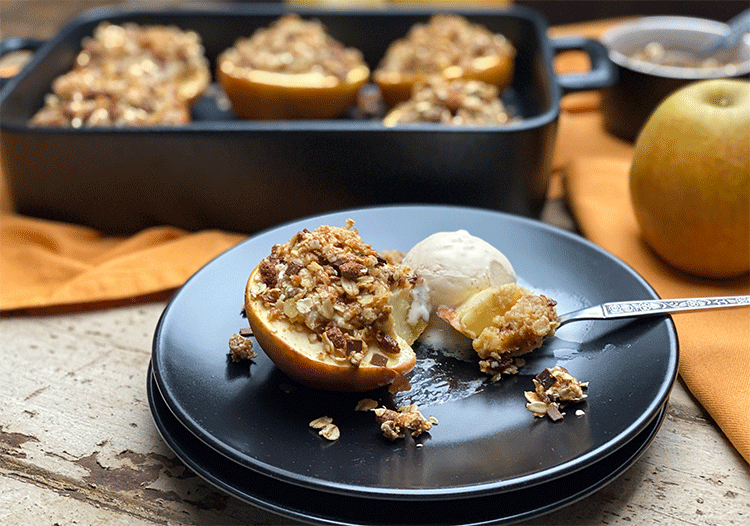 Bratäpfel mit Müslistreuseln