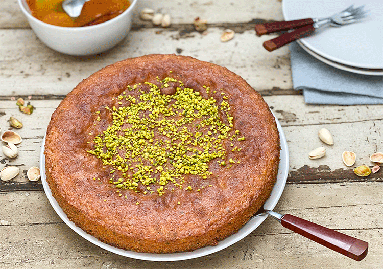Getränkter Pistazienkuchen