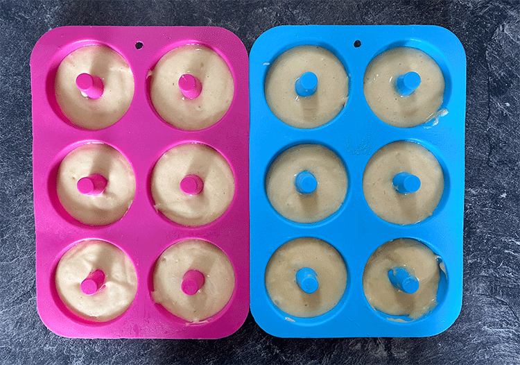 Schnelle Donuts aus dem Backofen vor dem Backen